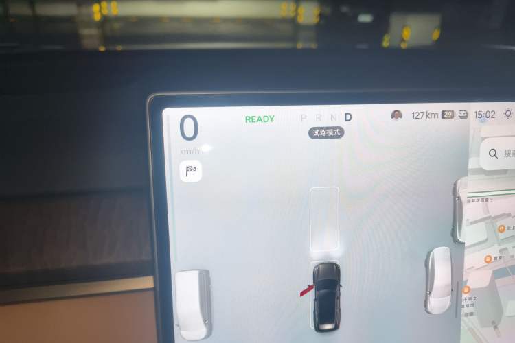 Used ONVO Luxeed L90 2025 Model—Max Six-Seater Version
