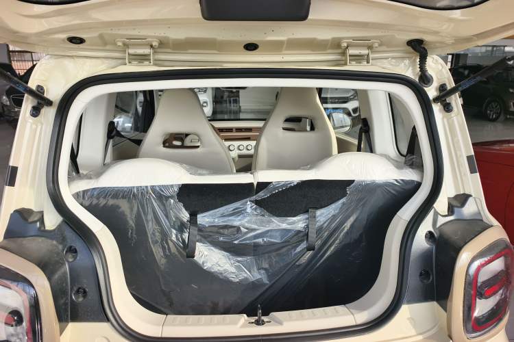 Used Bestune Pony 2025 222km Range Agile Horse
