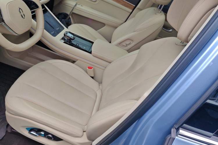 Used Hima AITO M7 2024 1.5T Rear-Drive Plus Version 5 Seats
