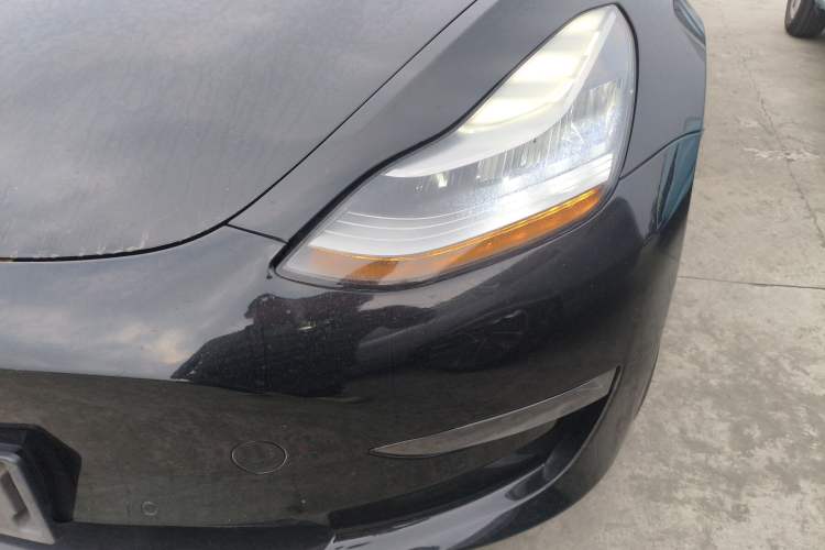 Used Tesla Model 3 2019 Long-Range Rear-Wheel-Drive Version