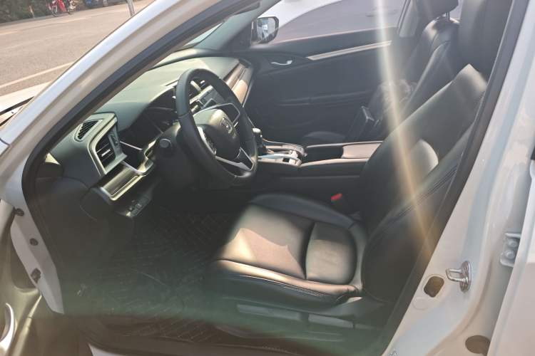 Used Honda Civic 2019 220TURBO CVT Dynamic Edition China VI