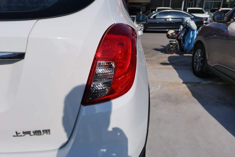 Used Buick Encore 2016 18T Automatic Two-Wheel Drive Urban Leading Edition
