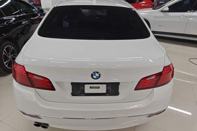 Used BMW 5 Series 2014 525Li Luxury Design Package
