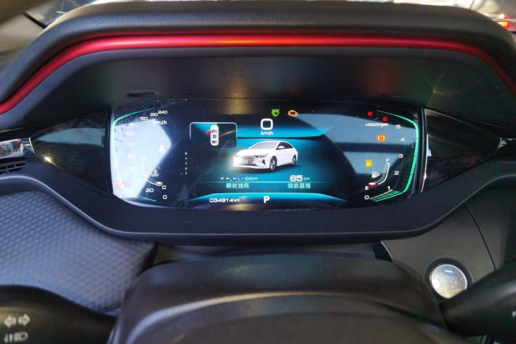 Used Dongfeng Aeolus Yixuan MAX 2023 1.5T Super-Powered Dad Edition
