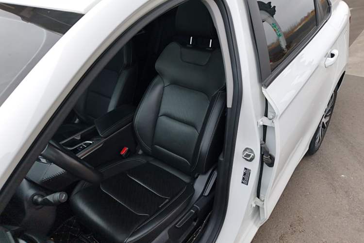 Used Geely Auto Emgrand 2022 4th Generation 1.5L CVT Elite Model
