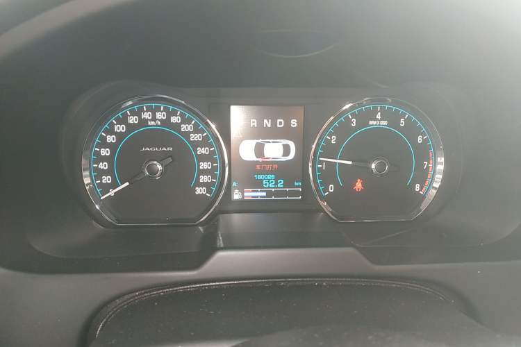 Used Jaguar XF 2014 XF 2.0T Luxury Edition
