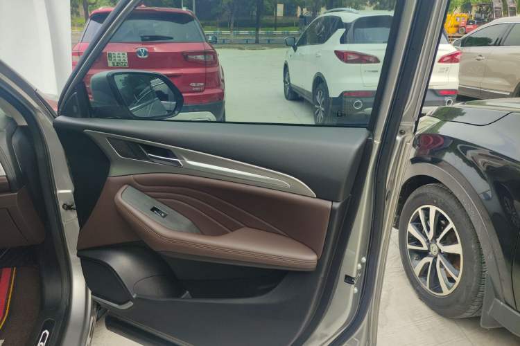 Used Haval F7 2020 2.0T All-Wheel Drive iJoy
