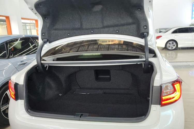 Used Lexus ES 2016 200 Midnight Special Limited Edition
