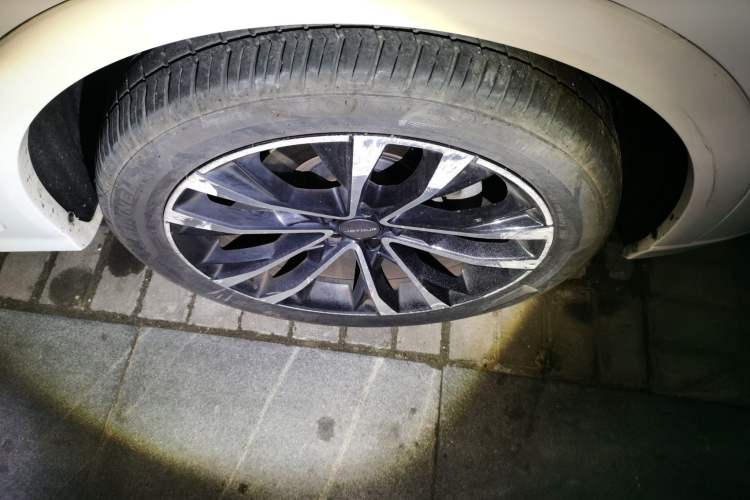 Used JETOUR X70 PLUS 2021 1.6T DCT Base 5-Seater
