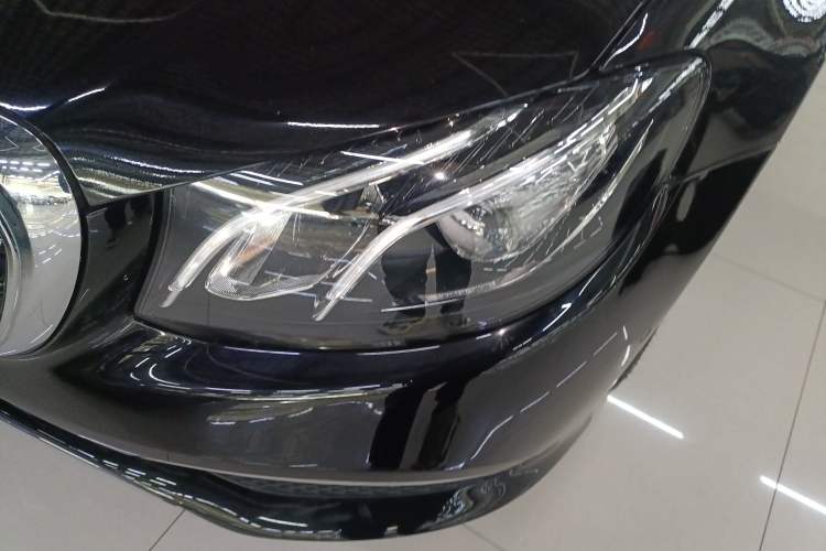 Used Mercedes-Benz E-Class 2019 E 300 L Stylish Model
