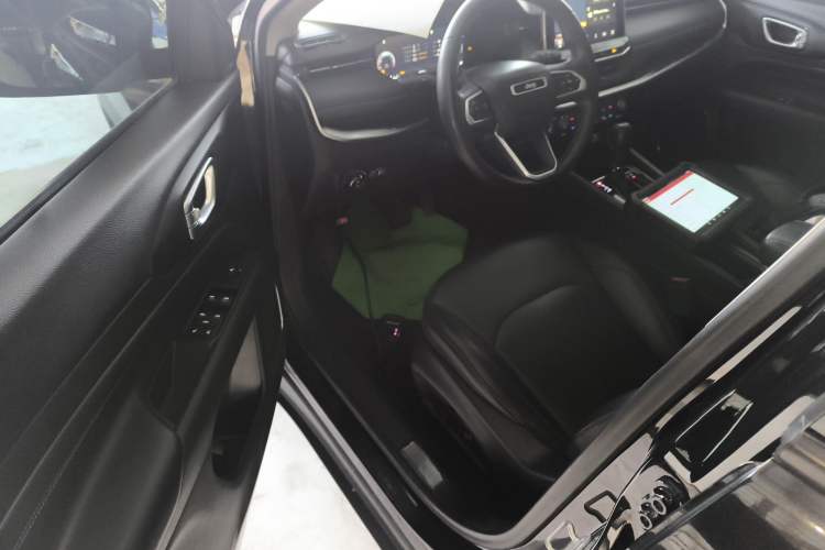 Used  Compass 2021 220T Automatic Elite Edition
