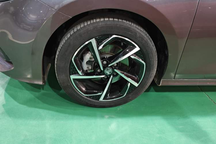 Used MG 5 2021 300TGI DCT Elegant & Trendy Edition
