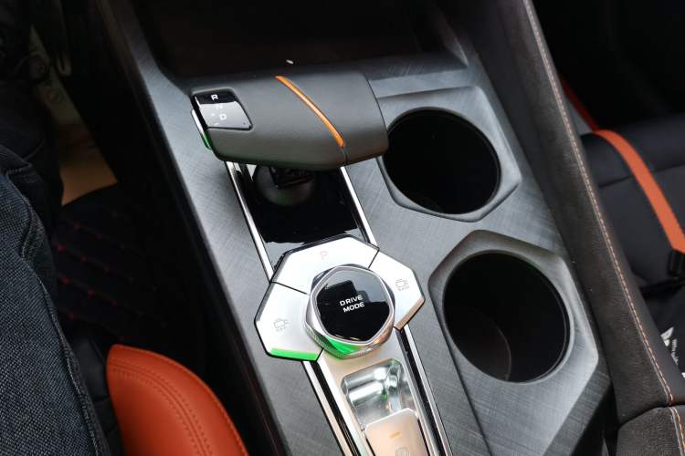 Used Changan UNI-V 2024 1.5T Prestige Sport Edition