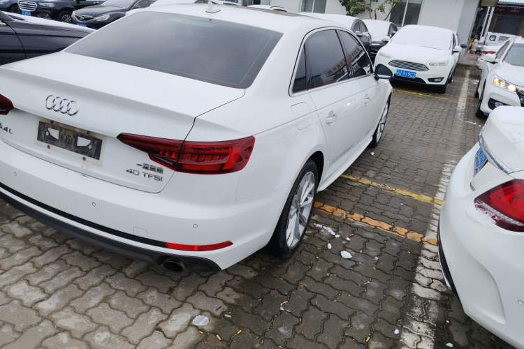 Used Audi A4L 2017 40 TFSI Style Edition
