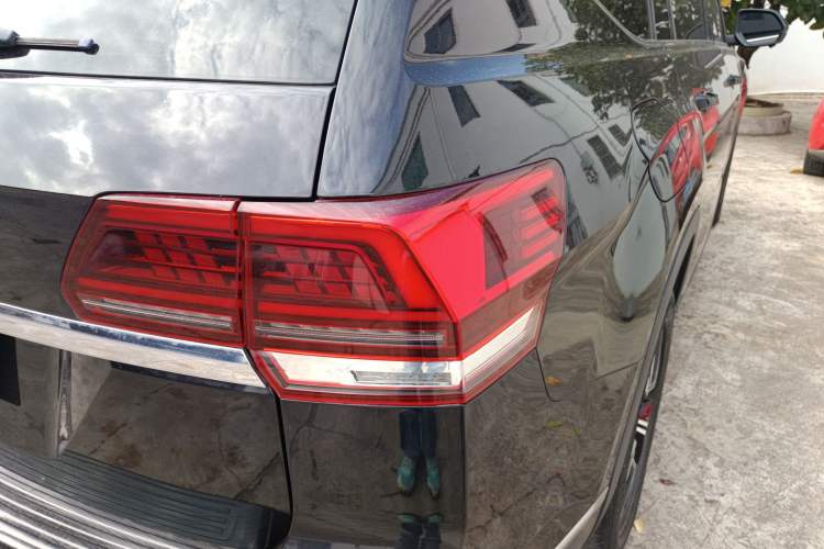 Used Volkswagen Teramont 2019 330TSI Two-Wheel-Drive Luxury Edition China VI Standard