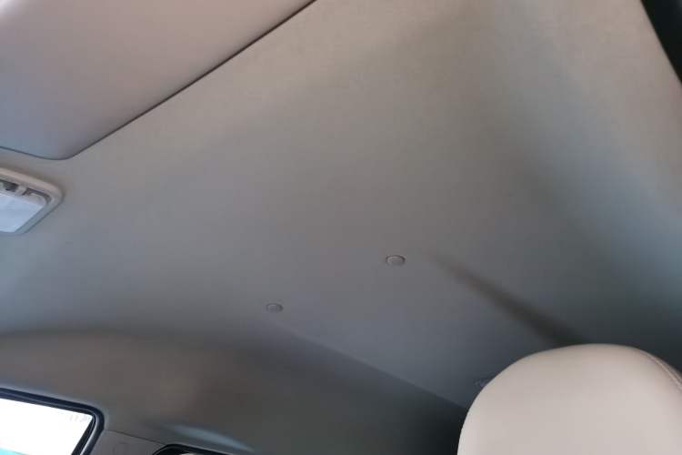 Used FORTHING Lingzhi 2023 M5 1.6L Practical Model 5 Seats
