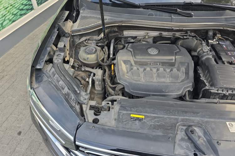 Used Volkswagen Tayron 2020 330TSI Two-Wheel Drive Luxury Smart Connectivity Version