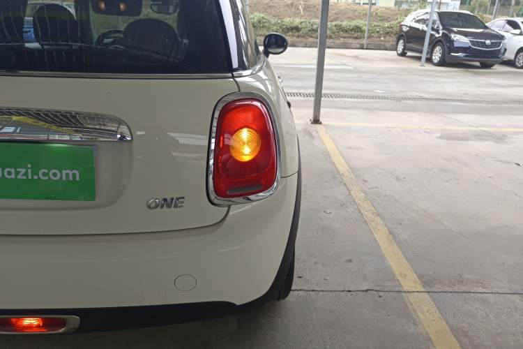 Used MINI MINI 2014 1.2T ONE
