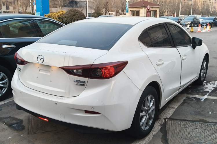 Used Mazda Mazda 3 Axela 2017 Sedan 1.5L Automatic Comfort Model Emission Standard China V