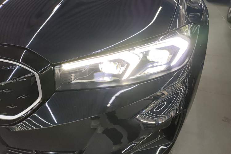 Used BMW i3 2023 eDrive 40 L Midnight Edition