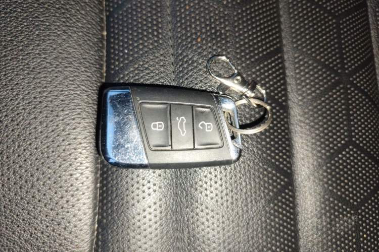 Used Volkswagen FAW-Volkswagen CC 2023 380TSI Striking Edition
