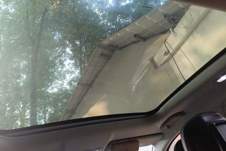 Used Changan UNI-V iDD 2023 ZhiDian iDD 1.5T 113km ZhiKu Model