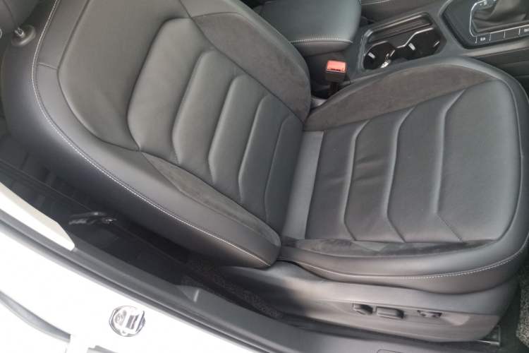 Used Volkswagen Tiguan L 2017 330TSI Automatic Two-Wheel Drive Comfort Edition
