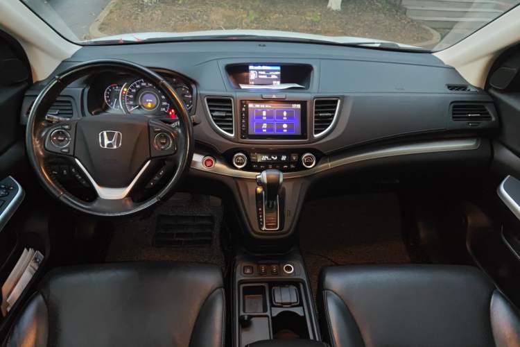 Used Honda CR-V 2015 2.4L four-wheel drive luxury version
