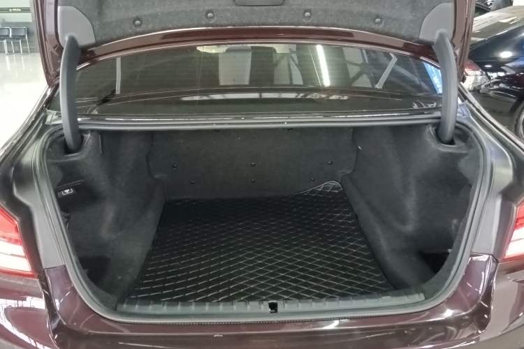 Used BMW 5 Series 2018 525Li M Sport Package