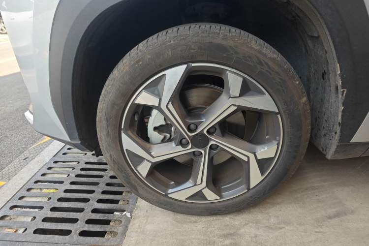 Used Geely Auto FX11 2023 1.5TD DCT Prestige Edition