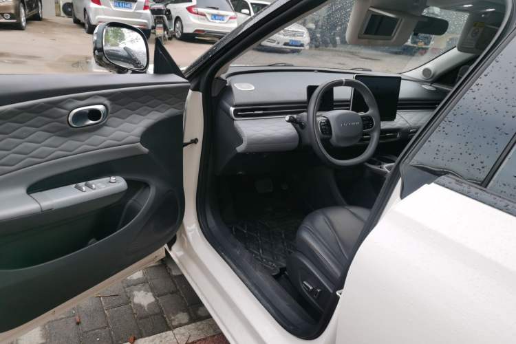 Used Dongfeng NAMMI 01 2024 New Edition 330 Plus Smart+
