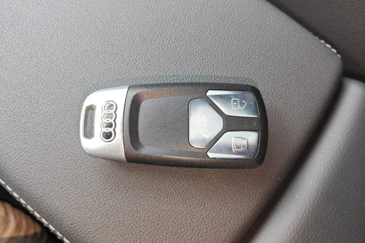 Used Audi A4L 2023 40 TFSI Luxury Dynamic Model