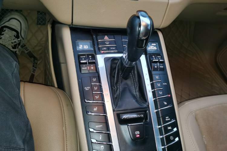 Used Porsche Macan 2017 Macan 2.0T
