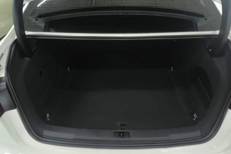 Used Audi A6L 2016 30 FSI Special Edition
