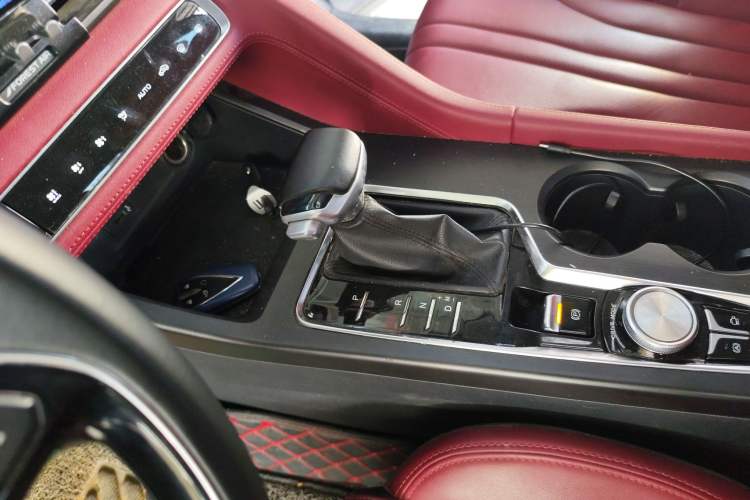 Used Changan CS75 PLUS 2021 1.5T Automatic Luxury Version
