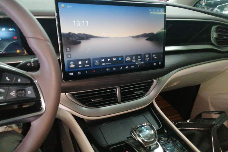 Used Denza D9 2024 DM-i 980 Four-Wheel Drive Prestige Model