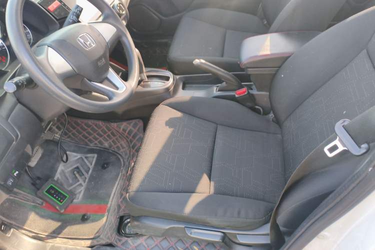 Used Honda Fit 2016 1.5L LXS CVT Comfort Sunroof Version
