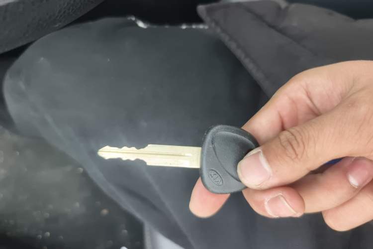 Used  300E 2017 Standard Model