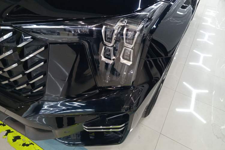 Used GAC Trumpchi GS8 2022 Linghang Series 2.0 TGDI Two-Wheel-Drive Luxury Smart Connectivity Version (7 Seats)
