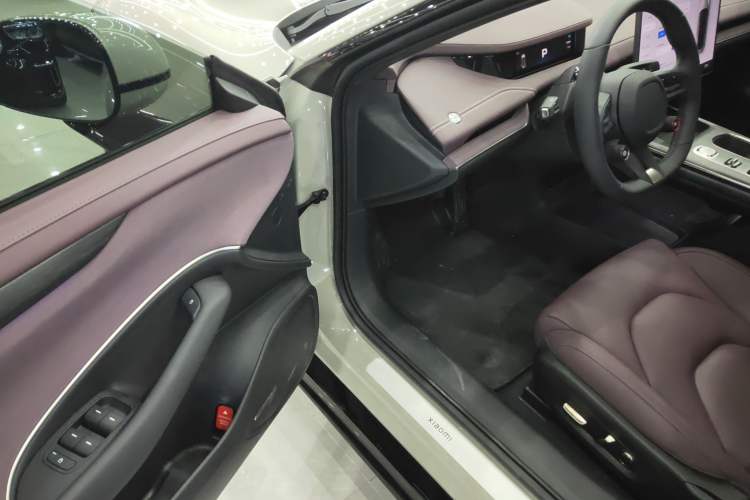 Used  SU7 2024 Rear-Drive Long-Range Intelligent Driving Version