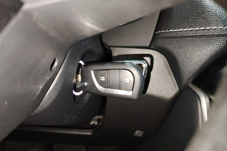 Used Toyota Wildlander 2024 2.0L CVT Two-Wheel Drive Leading Edition
