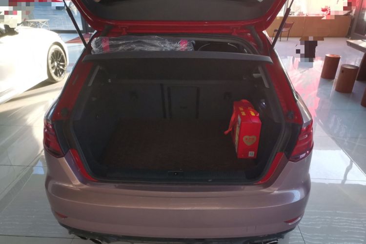 Used Audi A3 2018 30th Anniversary Edition Sportback 35 TFSI Ambition Model
