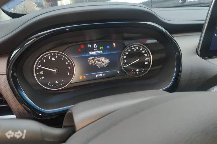 Used Buick GL8 2023 Land Executive Class Smart Enjoyment Model
