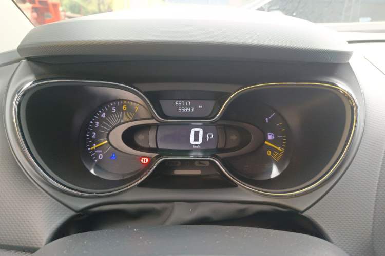 Used Renault Captur 2015 1.2T Automatic Comfort First Edition