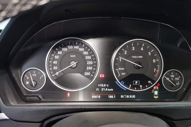 Used BMW 3 Series 2018 320Li Fashion Model
