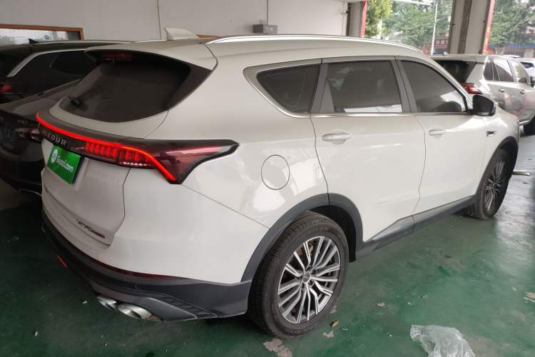 Used JETOUR X70 PLUS 2023 1.5T DCT Brave PLUS 5-Seater