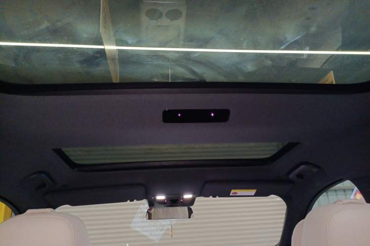 Used Li Auto L8 2023 Pro Model