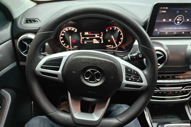 Used BAIC Beijing X5 2018 1.5T Manual Advance Version China V
