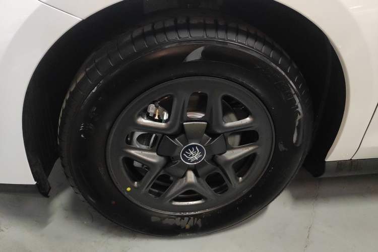 Used BYD Qin PLUS 2025 DM-i Smart Drive 55KM Leading Model