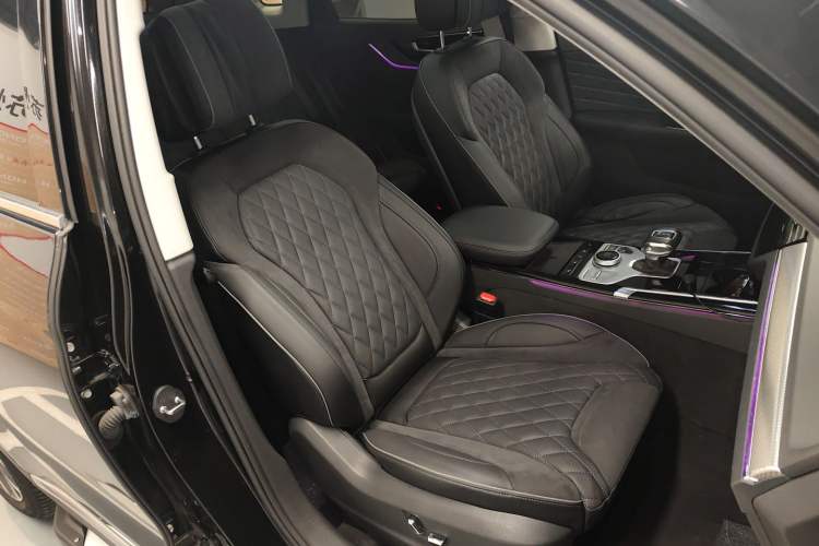 Used Hongqi HS5 2019 2.0T Smart Connect Flagship All-Wheel-Drive Version